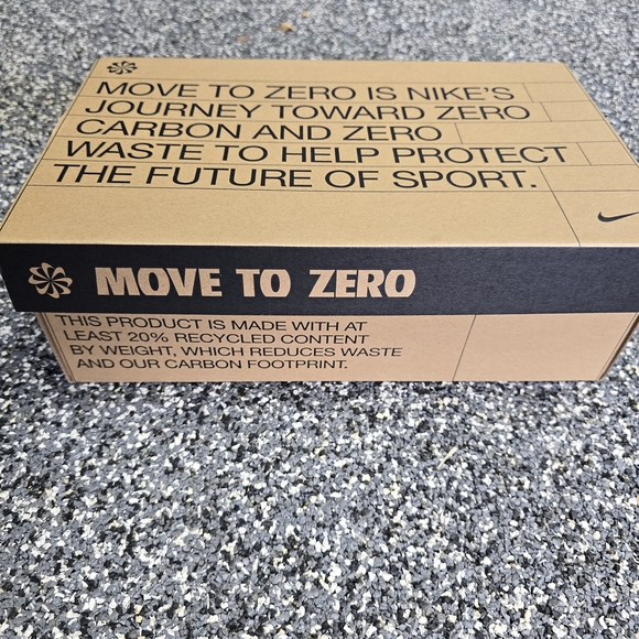 Nike Trail Running Yellow and Blue Sneakers - Picture 10 of 10